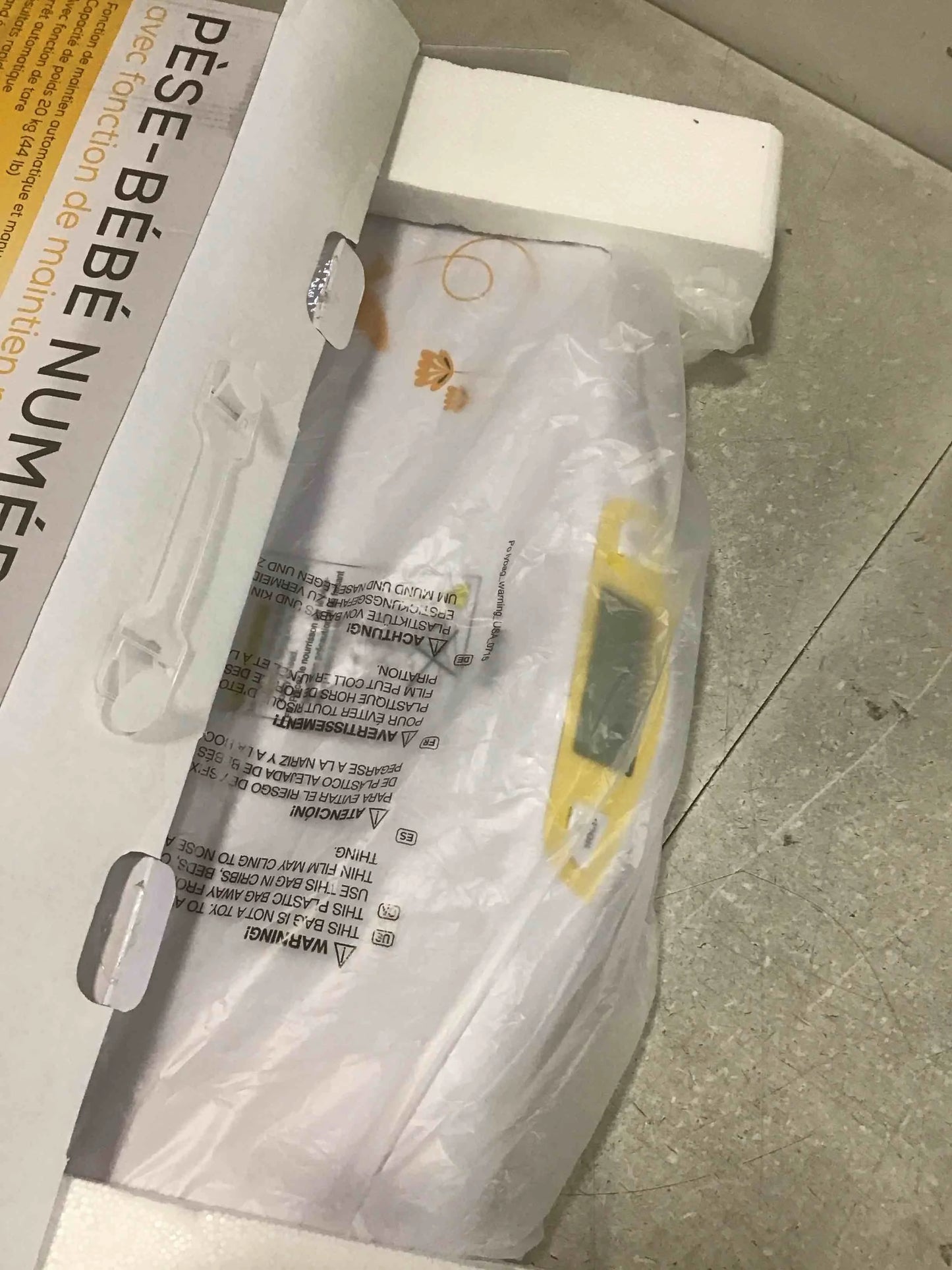 Beurer BY80 Digital Baby Scale - View 2