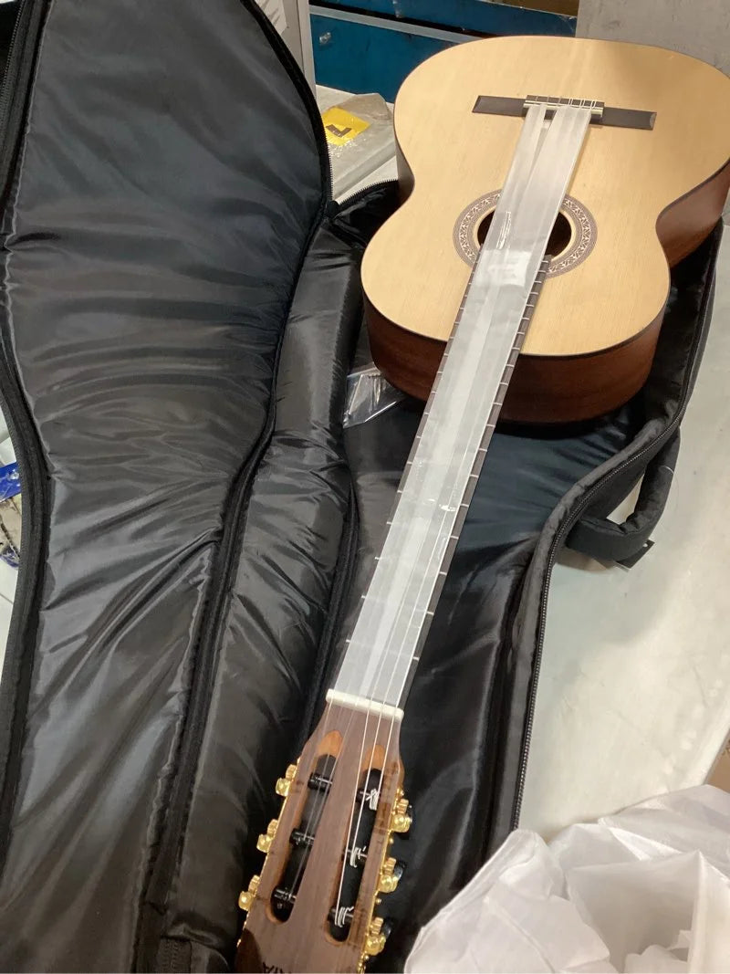 Natural Wood, Nylon CAHAYA Classical Guitar Beginner Kit 39 Inch for Kids Teenager Adults with 0.4? Thick Padded Gig Bag Full Size Model: CY0269, Good Condition condition - View 2
