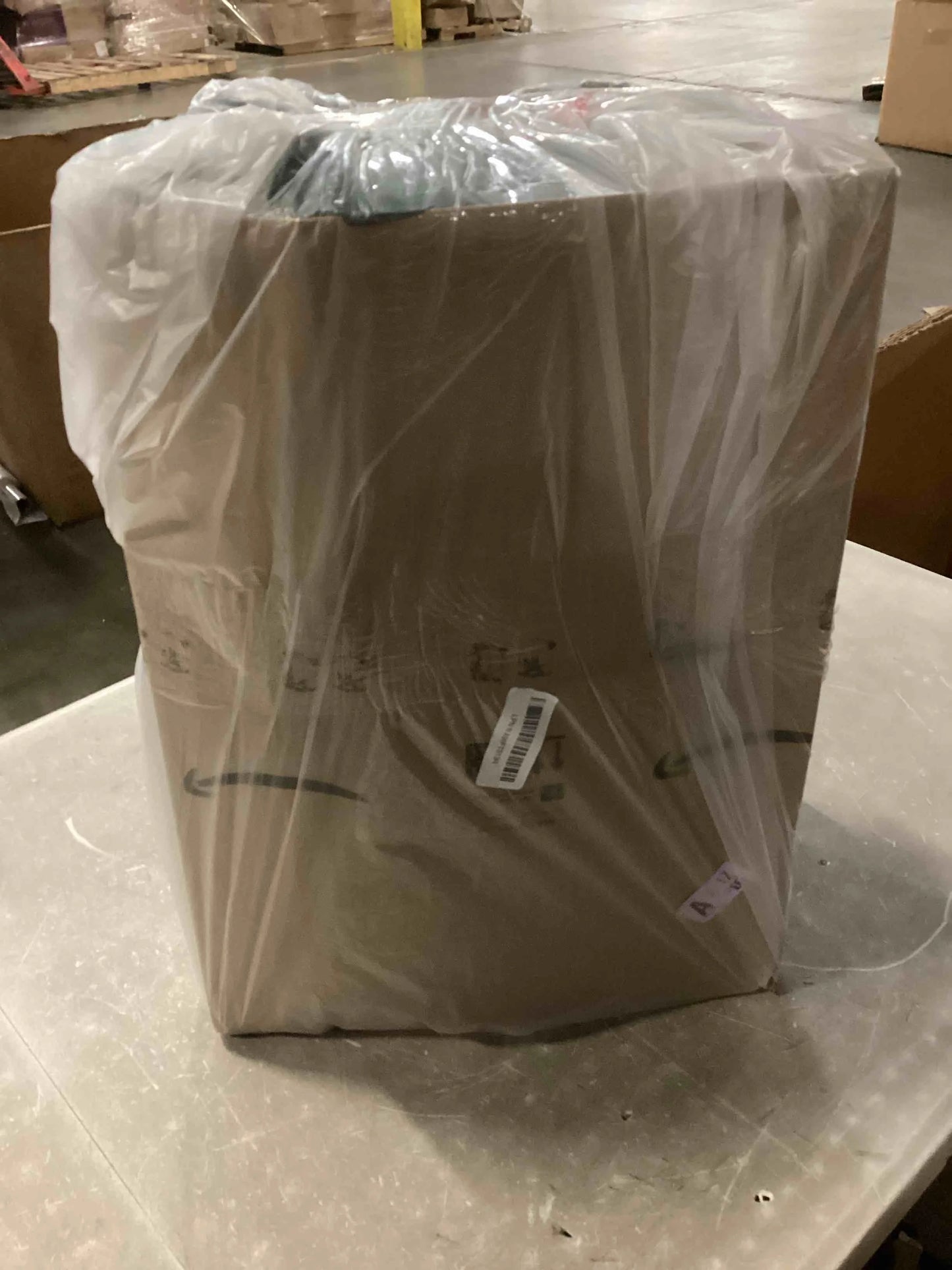 Emerald Green Seersucker Fabric CozyLux Full Seersucker Comforter Set with Emerald Green Bed in a Bag 7-Piece All Season Bedding Set with Comforter, Pillow Sham, Flat Sheet, Fitted Sheet, Pillowcase, Good Condition condition - View 4