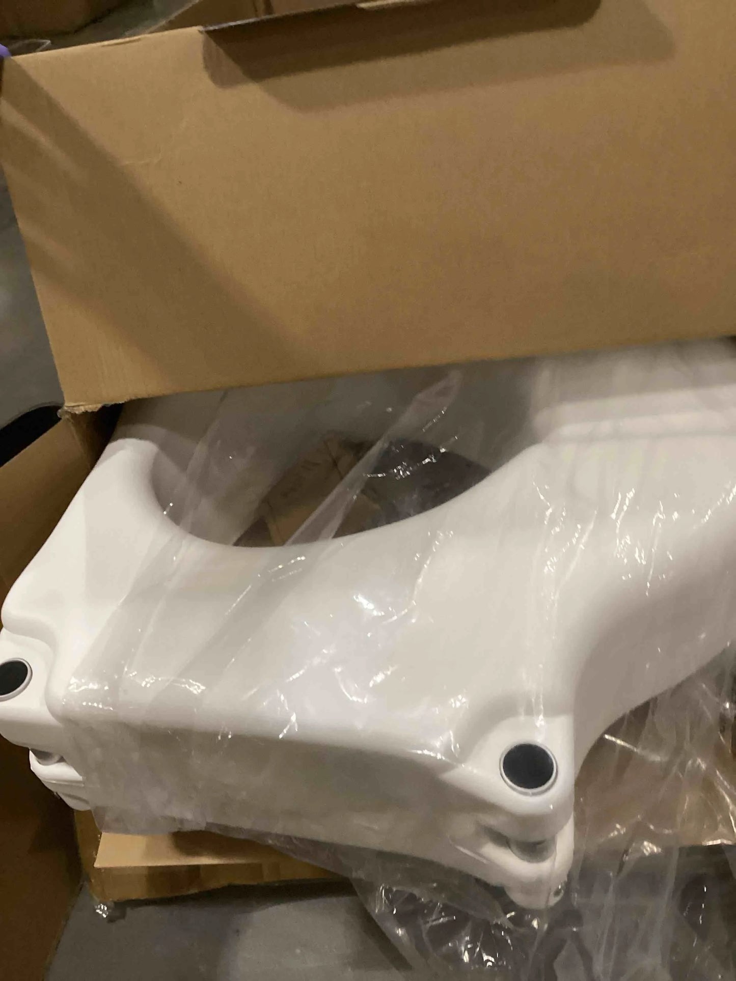White Plastic Drive Medical RTL12027RA 2-in-1 Raised Toilet Seat with Removable Padded Arms, Standard Seat, Good Condition condition - View 3