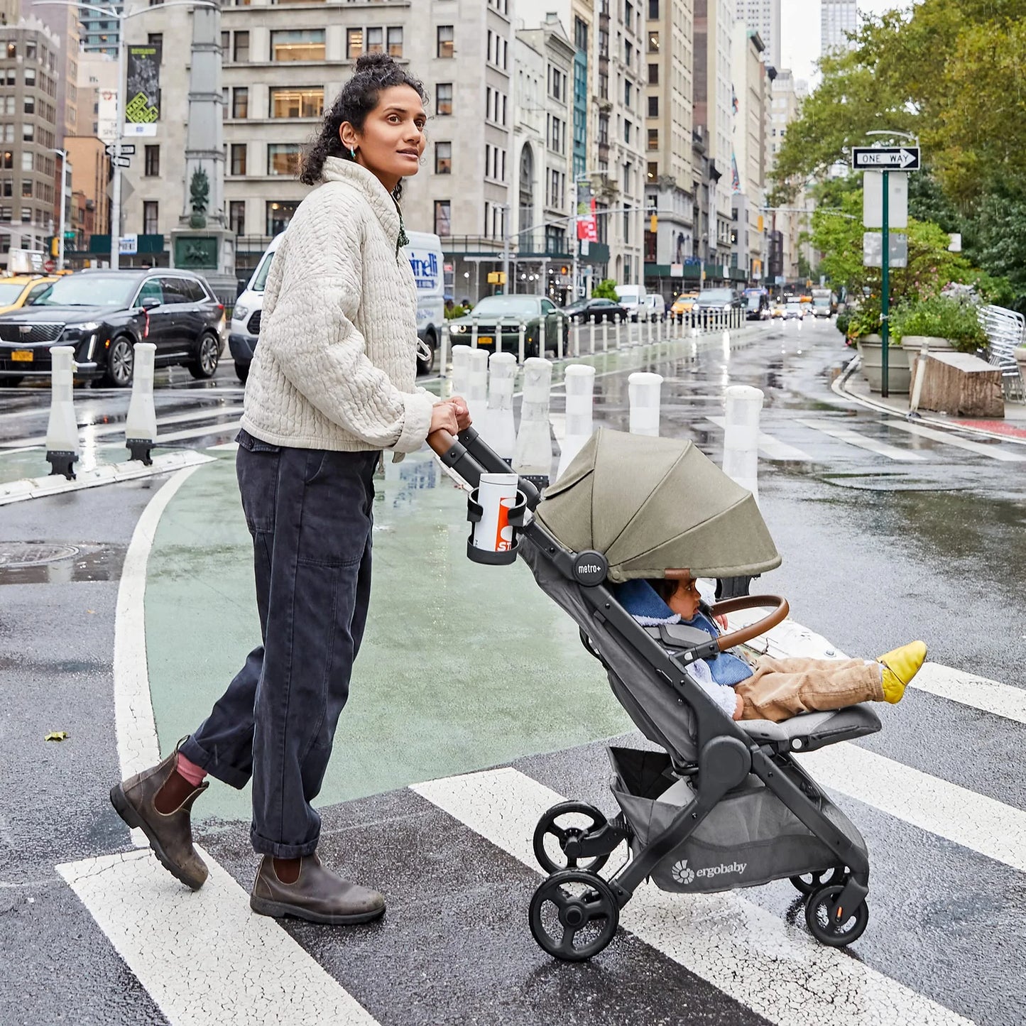 Empire State Green Mixed Materials Ergobaby Metro+ Deluxe Compact Baby Stroller, Lightweight Umbrella Stroller Folds Down for Overhead Airplane Storage (Carries up to 50 lbs), Car Seat Compatible, Empire State Green, Brand New condition - View 9