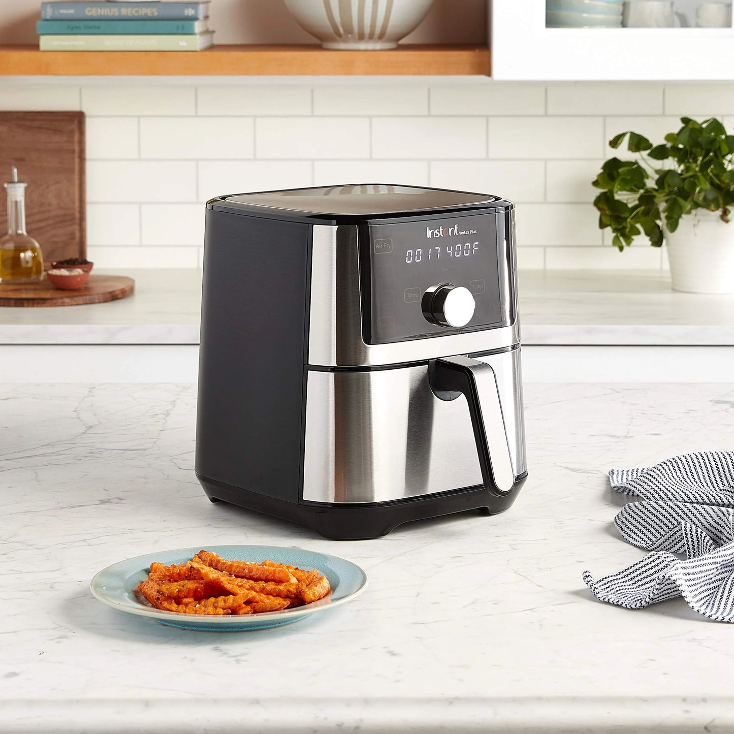 Stainless Steel Stainless Steel Instant Vortex Plus 4QT Air Fryer, Custom Program Options, 6-in-1 Functions Crisps, Broils, Roasts, Dehydrates, Bakes, Reheats, 100+ In-App Recipes, from the Makers of Instant Pot, Stainless Steel, Good Condition condition - View 11