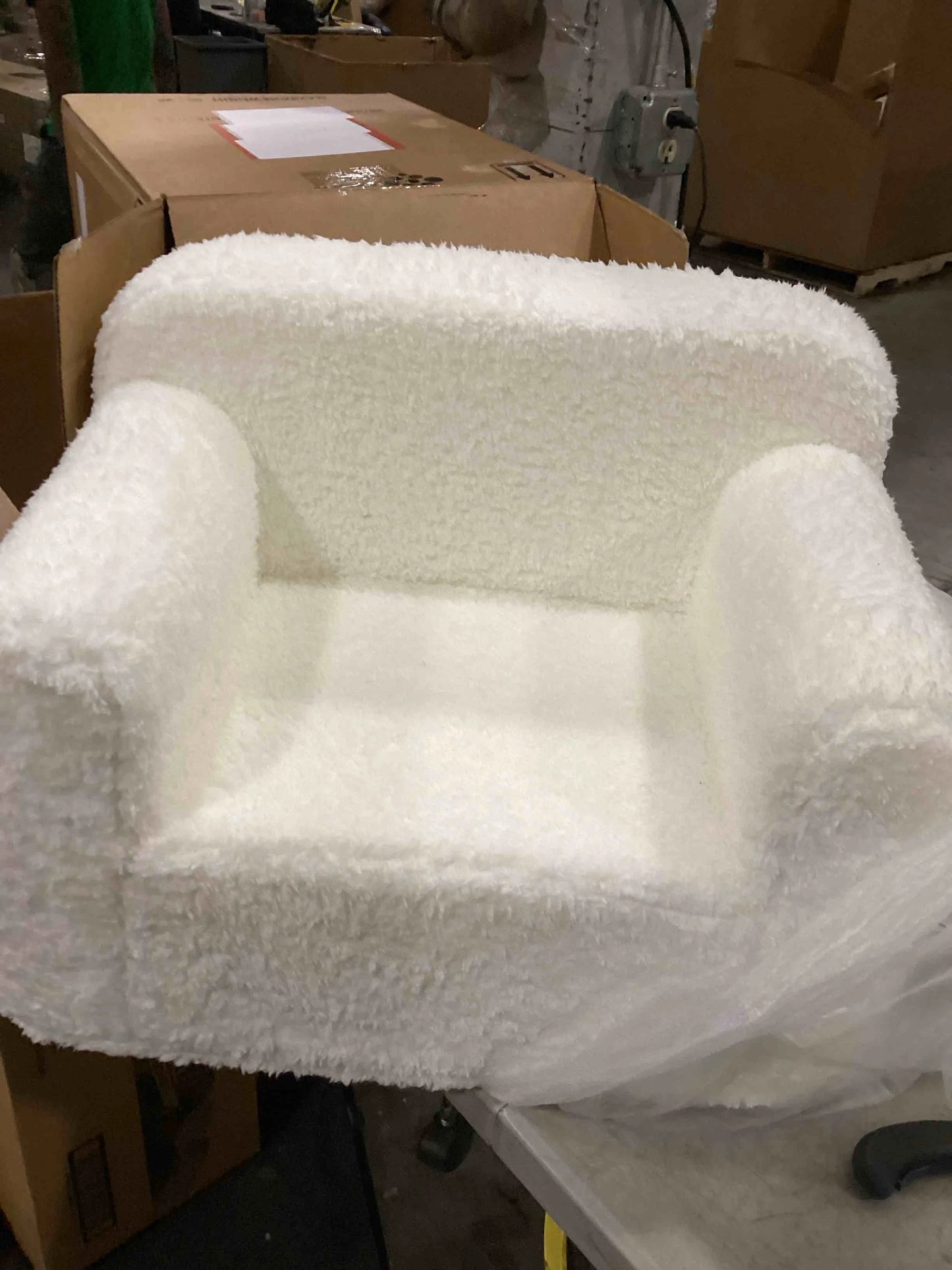 Cream Foam, Sherpa Kids Snuggly-Soft Sherpa Chair, Cuddly Toddler Foam Chair for Boys and Girls, Cream, Brand New condition - View 2