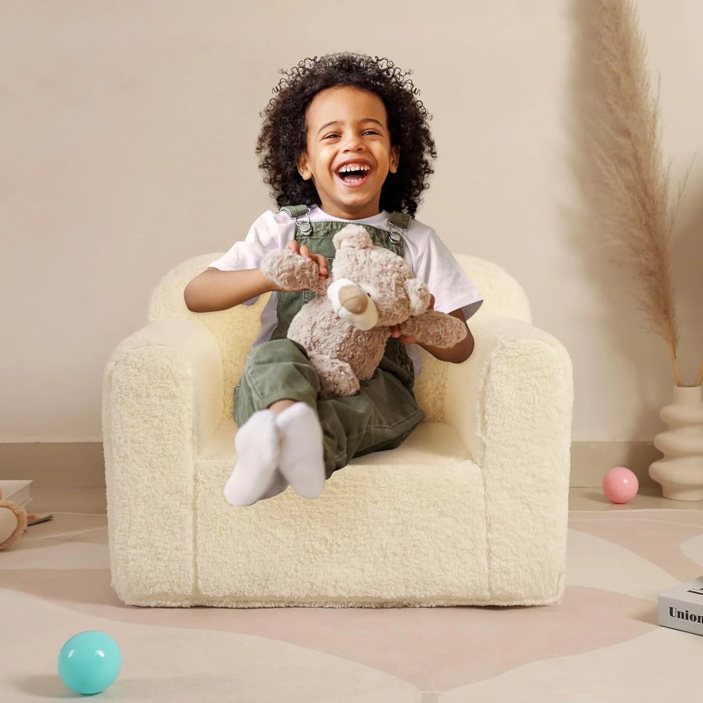 Cream Foam, Sherpa Kids Snuggly-Soft Sherpa Chair, Cuddly Toddler Foam Chair for Boys and Girls, Cream, Brand New condition - View 4
