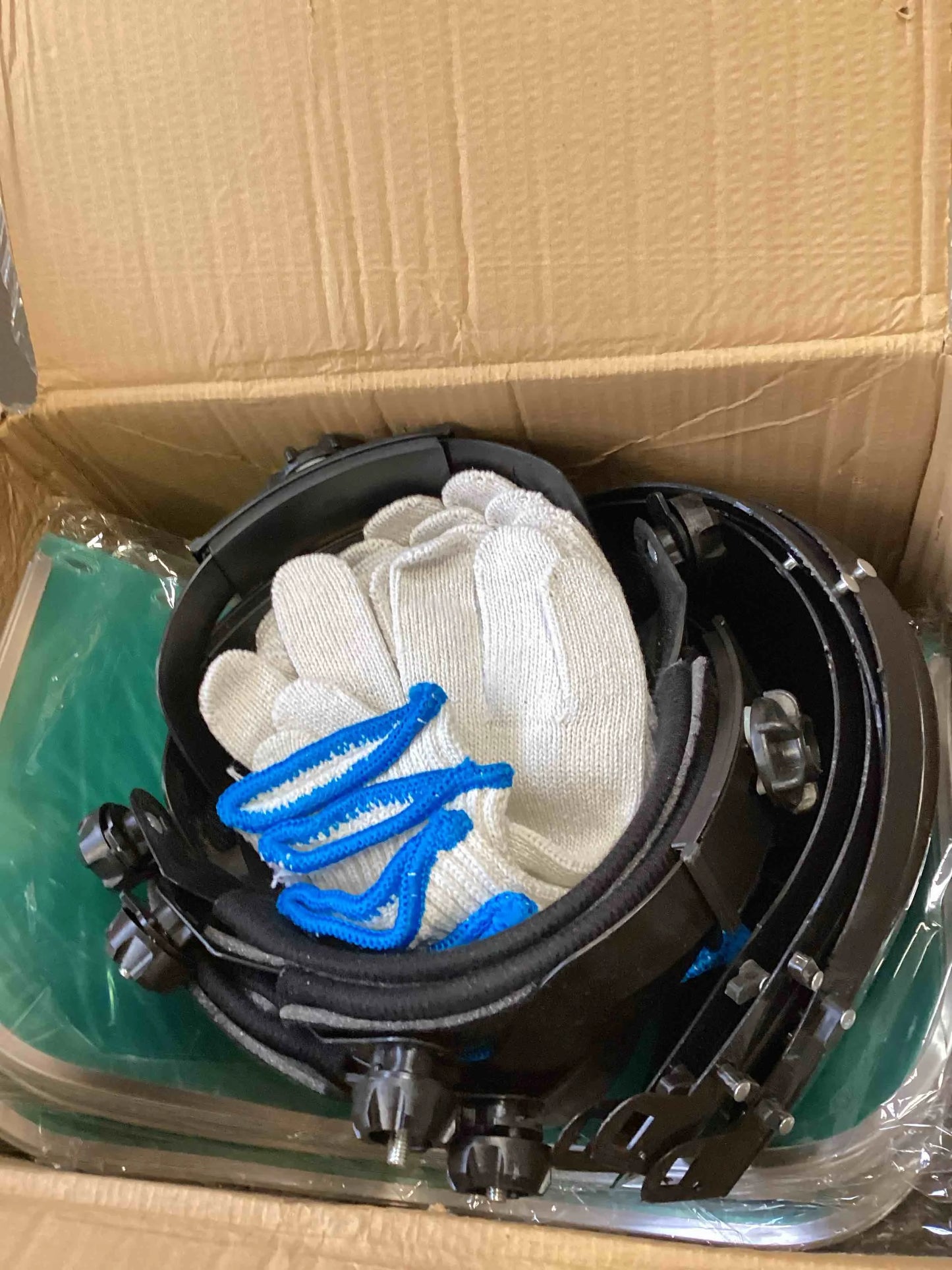 Clear Impact-resistant plastic Olutacot 4 Sets Safety Face Mask Shield for Grinding Full Impact Resistant Safety Face Shield Mask, Good Condition condition - View 2