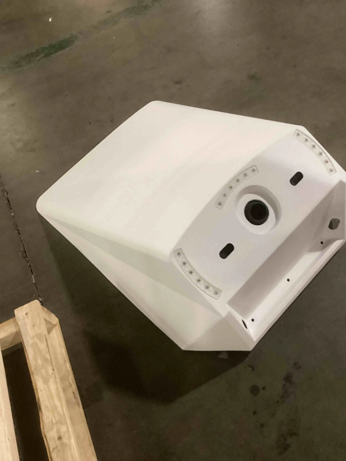 Step2 Vero Plastic Side Table - View 9