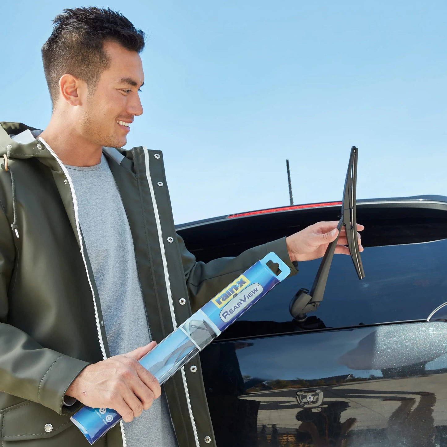 Black Composite Rain-X 850025 RearView 14-B Rear Wiper Blade, 14 Inch Composite Rear Wiper Blade, Fits Rock Lock 3 (Pack Of 1), Automotive Replacement Wiper Blades That Meet Or Exceed OEM Quality And Design Standards, As Is condition - View 5