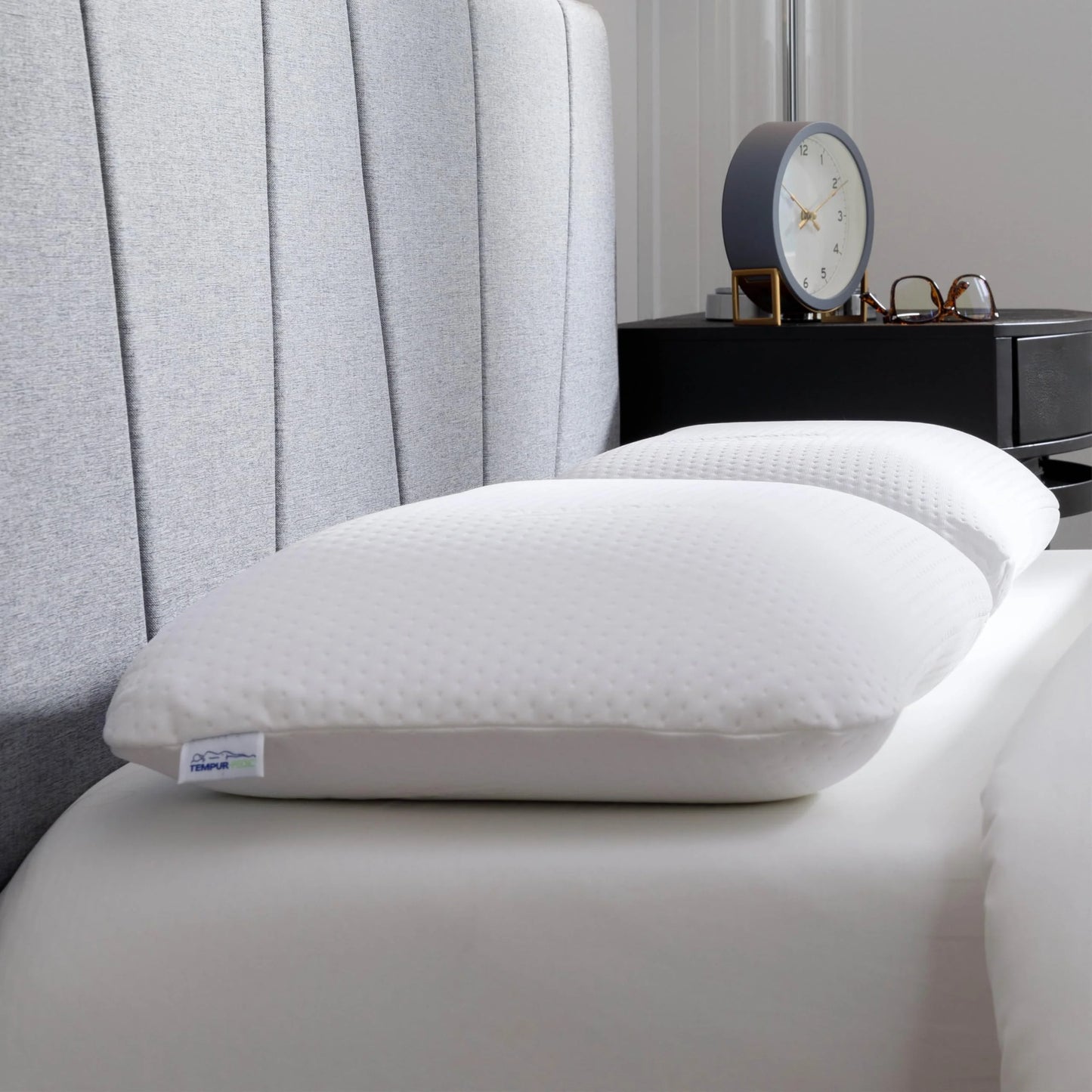 Tempur-Pedic Memory Foam Symphony Pillow Luxury Soft Feel, Standard, White - View 1