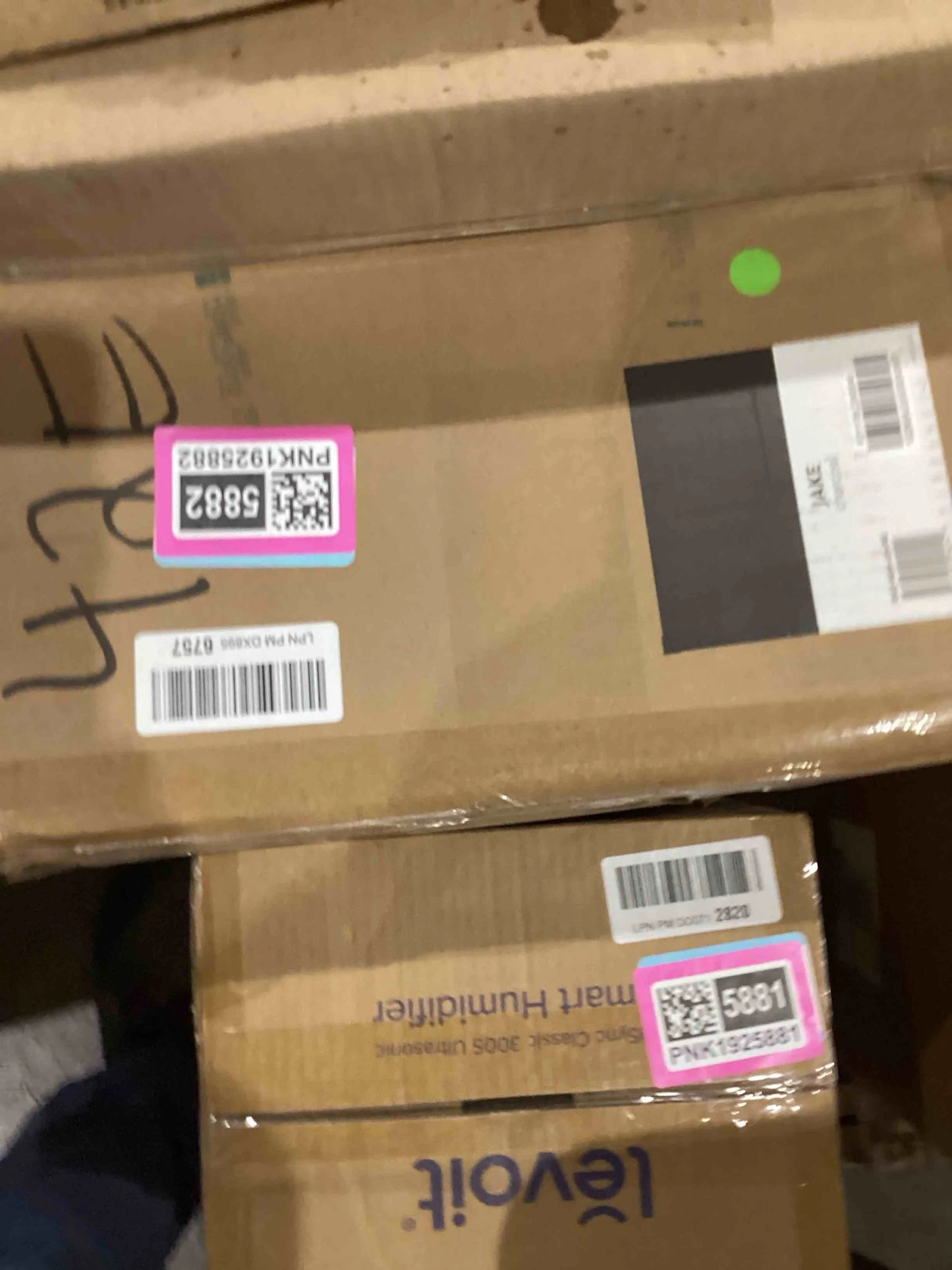 UPPAbaby Mesa V2 Infant Car Seat in Jake (Charcoal) - View 2