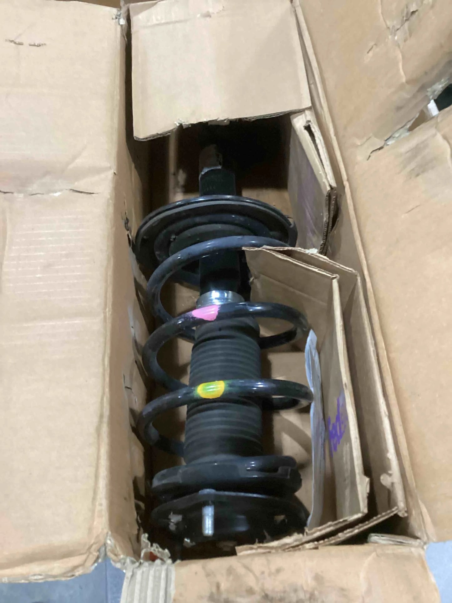 product (used)KYB SR4416 Strut-Plus Complete Corner Unit Assembly -Strut, Mount and Spring, As Is condition - View 5