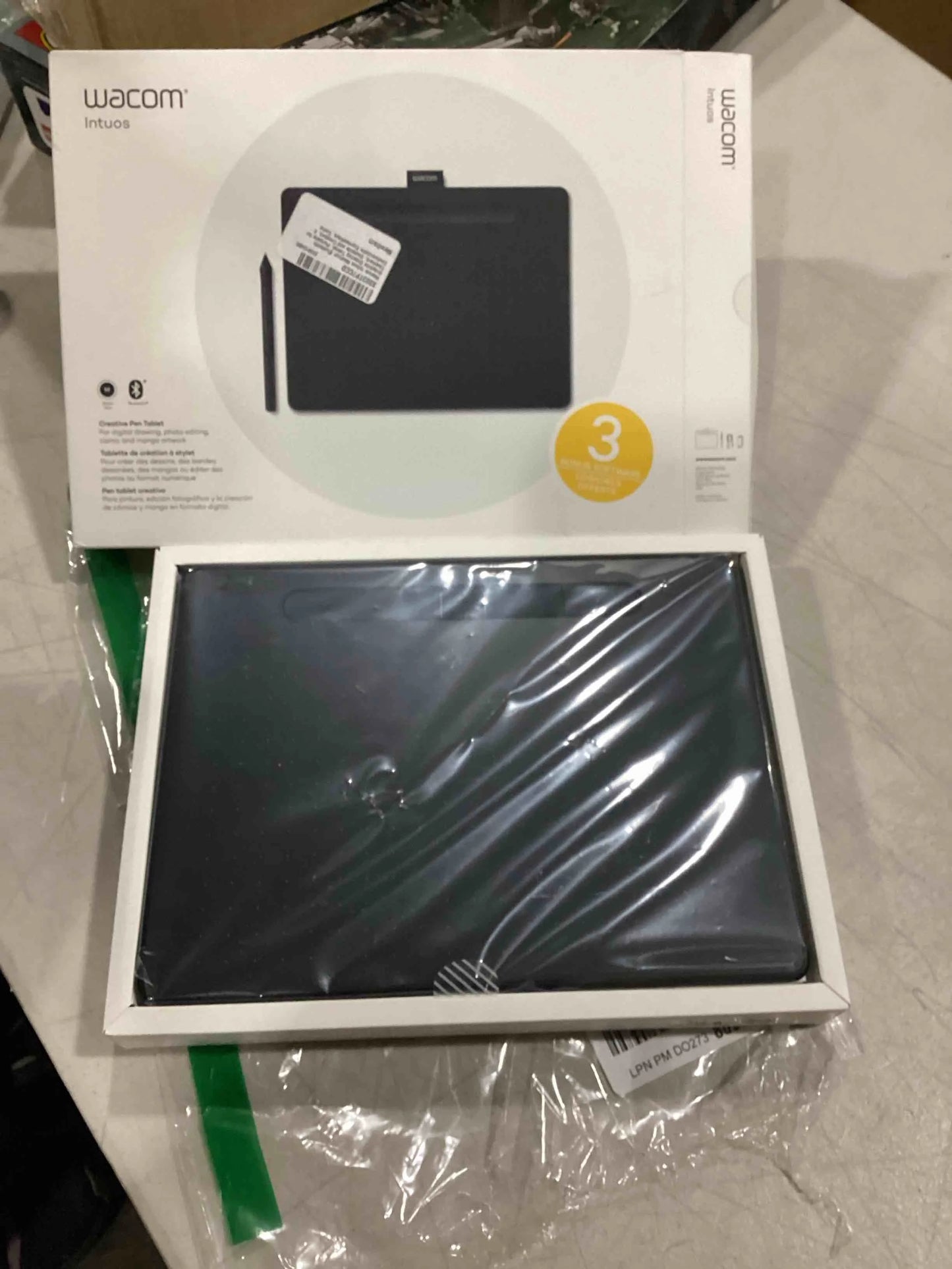 Wacom Intuos Medium Bluetooth Graphics Drawing Tablet - Black - View 3