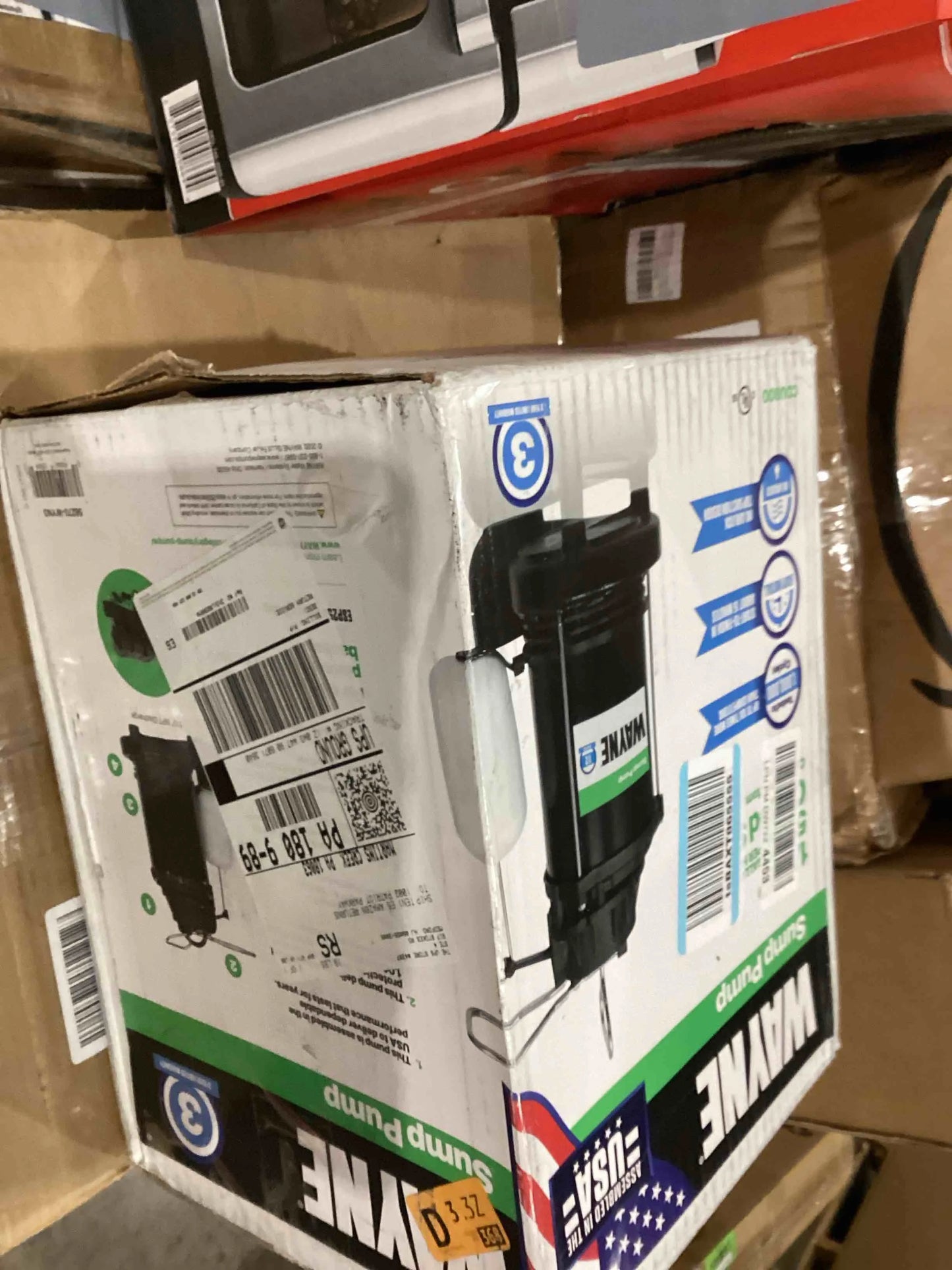 Black Cast Iron, Steel WAYNE CDU800 1/2 HP Submersible Cast Iron and Steel Sump Pump With Integrated Vertical Float Switch, Good Condition condition - View 2