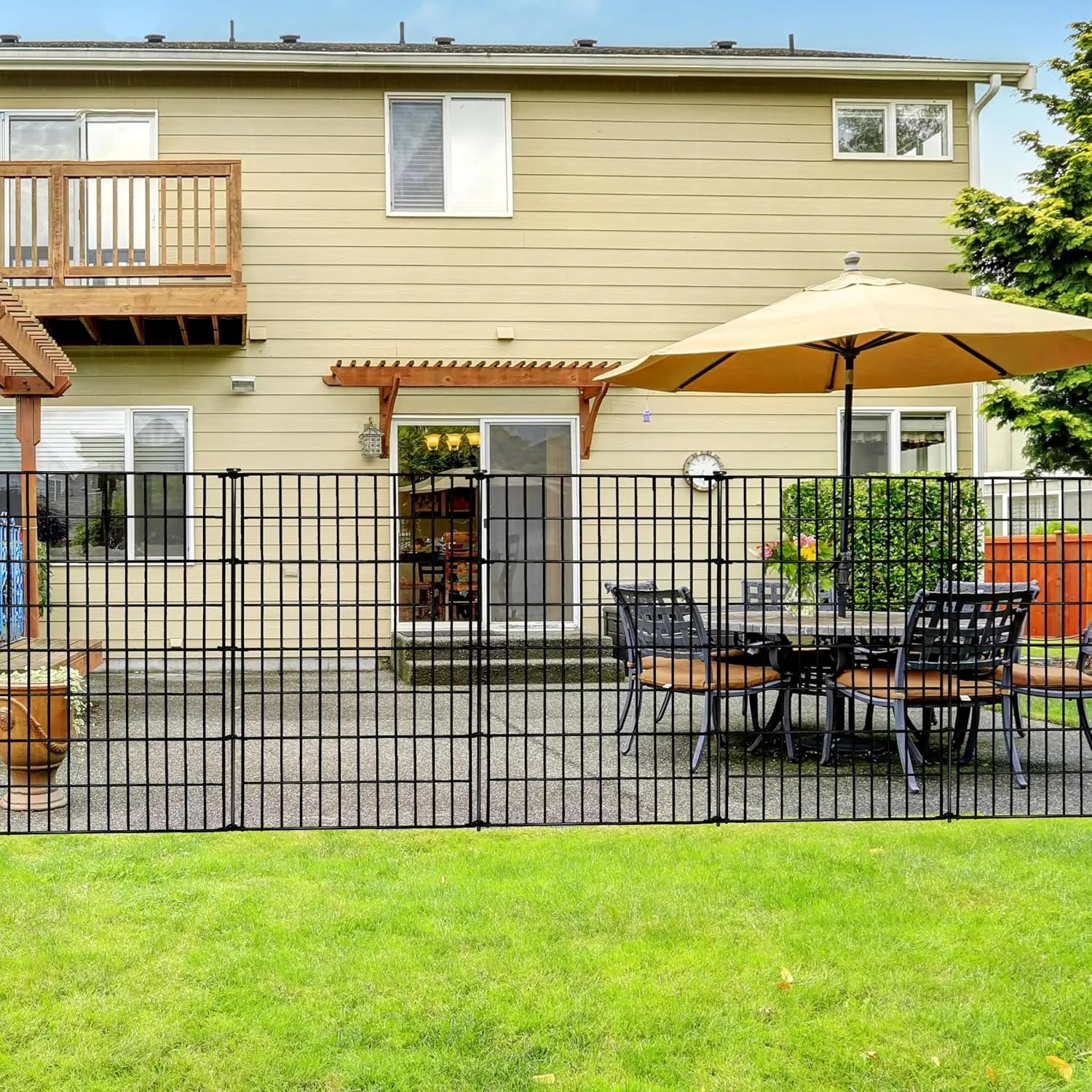 Black Metal Wire ARIFARO Decorative Garden Fence 5 Panels 40in (H) x 11.5ft (L) No dig Animal Barrier Fencing,Pet Fence Rustproof Metal Wire Panel Border for Dog,Rabbits, and Patio, Good Condition condition - View 6
