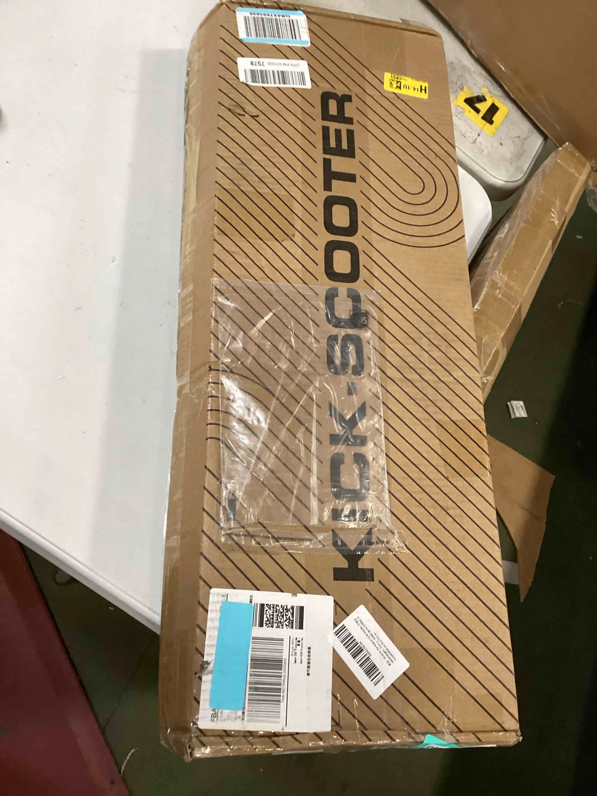 Turquoise Aluminum Scooter for Kids 6-12 & Adults | Adjustable Height, Foldable, Lightweight Aluminum Frame | Holds Up to 220lbs | Smooth Ride on Any Terrain 205Turquoise, Good Condition condition - View 2