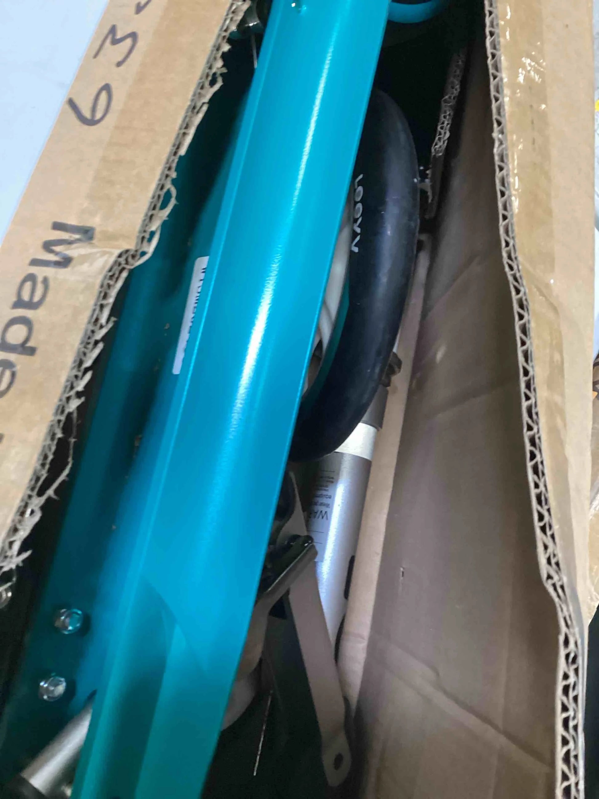 Turquoise Aluminum Scooter for Kids 6-12 & Adults | Adjustable Height, Foldable, Lightweight Aluminum Frame | Holds Up to 220lbs | Smooth Ride on Any Terrain 205Turquoise, Good Condition condition - View 3