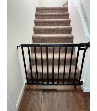 Summer by Ingenuity The Stairway Baby Gate - 48W Series - Honey Oak